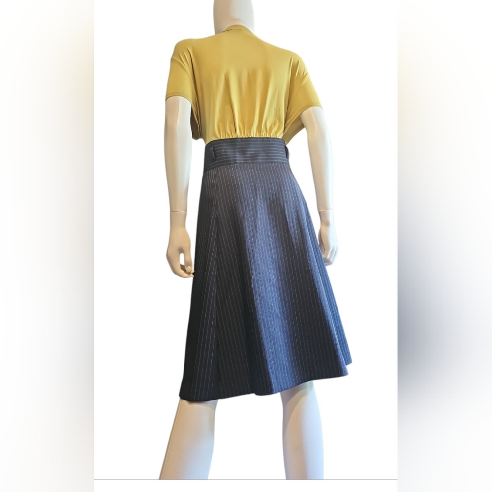 Two-Tone Button-Up Dress - Picture 7 of 11